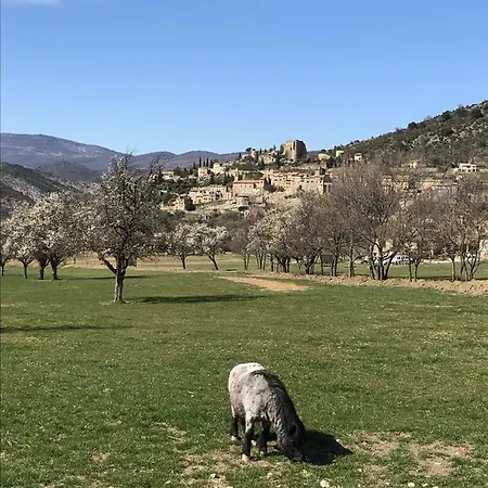 La Tour De Guet Ξενοδοχείο με διαμερίσματα 3*